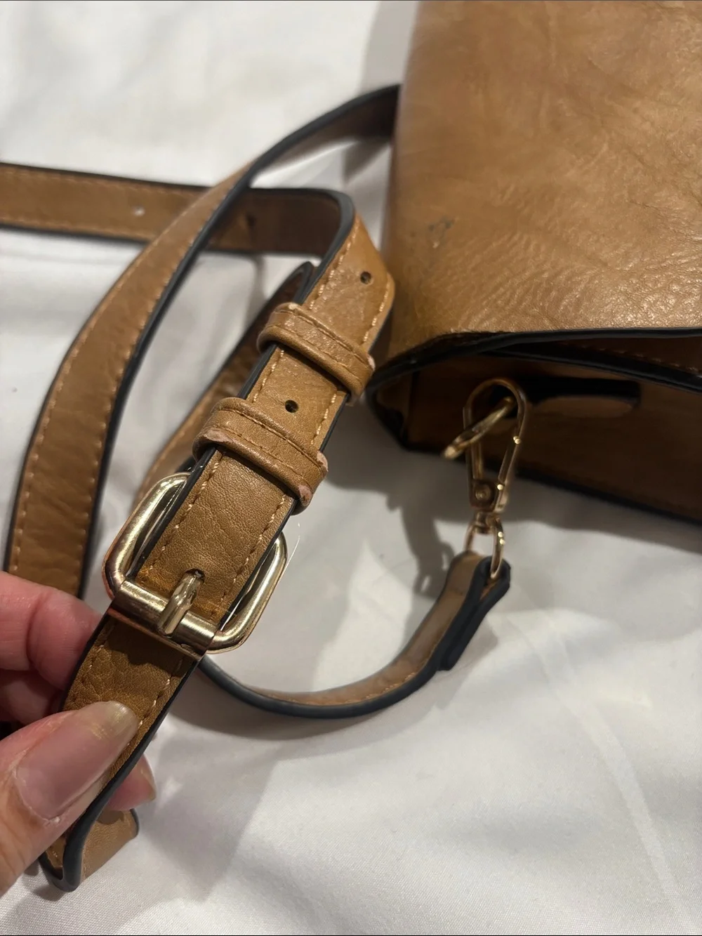 Classic Tan Crossbody Bag - Minimal Leather Shoulder Purse